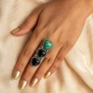 Anillo de Corazón con Bisel de Turquesa Verde Cobre y Ónix Negro Natural, Plata de Ley 925, Joyería con Piedras Preciosas, Regalo para Ella - Product Image 5