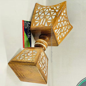 Quemador de incienso árabe Bakhoor hecho a mano con incrustaciones de madera, lujoso soporte decorativo para incienso para Eid, Ramadán, festividades y decoración del hogar. - Product Image 1