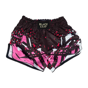 Shorts de Muay Thai personnalisés avec logo sur mesure, coupe athlétique pour une performance optimale - Product Image 1