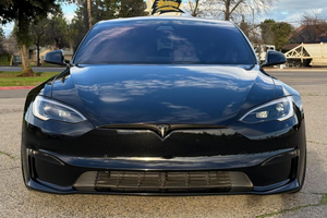 Venta al por Mayor de Autos Híbridos Usados Tesla Model S de Largo Alcance, Libres de Accidentes, al Precio Más Bajo - Product Image 2