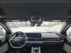 สภาพเหมือนใหม่ ปี 2023 ฮุนได ไอโอนิค 6 SEL AWD - Product Image 4