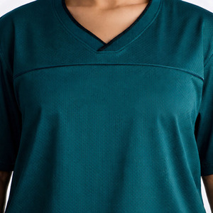 Camiseta de fútbol americano de malla lisa para mujer, cuello en V oversize, top deportivo de poliéster, personalizable, servicio mayorista OEM a granel - Product Image 6