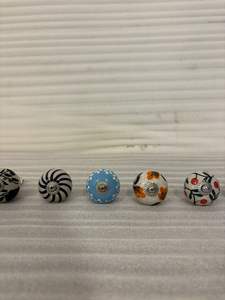 Tiradores de Cerámica Pintados a Mano para Cajones y Armarios - Asas Ecológicas y Duraderas para Cocina, Dormitorio y Cómoda - Artísticos de Primera Calidad - Product Image 2