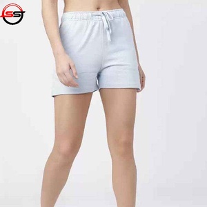 Shorts Deportivos Sublimados para Mujer al Por Mayor, Transpirables, con Diseño y Logotipos Personalizados, Shorts Sublimados para Mujer de Primera Calidad - Product Image 5