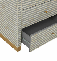 Armoire extensible en bois massif artisanal, finition rustique classique, design moderne, rangement pour salon, usage agricole et hospitalier