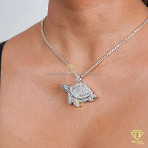 Collier pendentif tortue de mer Bijoux en argent sterling 925 Pendentif tortue moissanite en argent sterling style hip hop - Product Image 1
