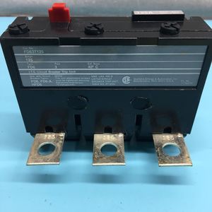 Disjoncteur à boîtier moulé SIEMENS FD63T125 I-T-E - Équipements et pièces semi-conductrices d'occasion fiables à l'échelle mondiale - Product Image 3