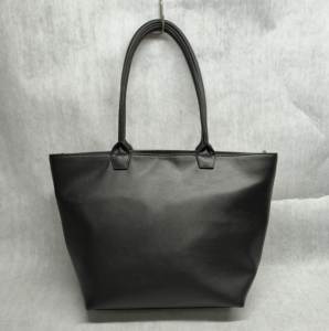 Sacs fourre-tout tendance en PVC et cuir PU pour femmes, sacs à bandoulière, sacs à main pour filles, sacs d'école, vente en gros personnalisée - Product Image 3