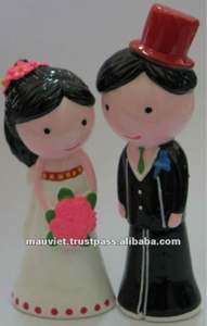 Pequeñas figuritas de poliresina para novia y novio, decoración de boda Artificial con imán para mejoras en el lugar - Product Image 2