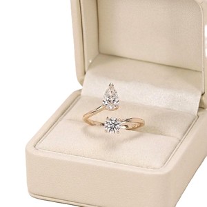 Bague Toi et Moi ouverte et ajustable en or massif 10K 14K 18K avec diamant de laboratoire taille poire et taille ronde, couleur DEF, clarté VS VVS, certifiée IGI - Product Image 5