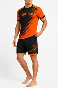 Ensemble de maillots de football pour hommes, manches courtes, col rond, sublimation, évacuation de l'humidité, respirant, polyester, coupe athlétique, logo personnalisé - Product Image 5
