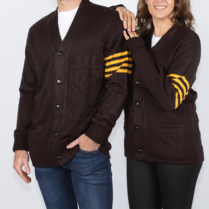Cardigan en acrylique marron tricoté à col en V avec rayures jaunes sur les manches, pull unisexe coupe classique pour l'école et le collège - Product Image 4