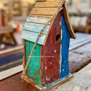 Casa para Pájaros Reciclada, Hecha a Mano, Sostenible, de Madera, Estilo Barco, Color Madera Envejecida, Jaula Original para Pájaros, Casa para Pájaros Pequeños de Exterior - Product Image 5