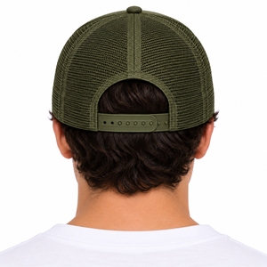 Casquette Trucker Unisexe en Maille avec Fermeture Ajustable à Clip, Idéale pour l'Extérieur, Design Courbé, Confort Quotidien, Option Logo Personnalisé - Product Image 2