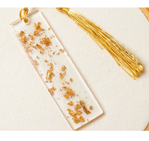 Marque-page en résine époxy rose transparente avec paillettes dorées pour bibliothèque, lecture de livres, support de page de livre, à prix incroyable - Product Image 3