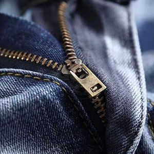 Pantalones Cortos de Mezclilla para Hombre de Alta Gama, Diseño Desgastado, Estilo Casual, Corte Holgado, Moda Urbana, Esencial para el Verano - Product Image 5