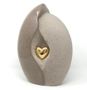 Urnas de Cremación para Adultos y Mascotas, Diseño de Lágrima con Corazón en Oro Oscuro Antiguo, 200 Pulgadas Cúbicas, Ecológicas, Duraderas y Personalizables - Product Image 2