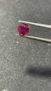 ขายส่งพลอยทับทิมธรรมชาติสีแดงเหลี่ยมเจียระไนขนาด 3 มม. ราคาพิเศษ สำหรับทำเครื่องประดับ ผู้ส่งออกทับทิมจากประเทศไทย ส่งออกทั่วโลก - Product Image 3