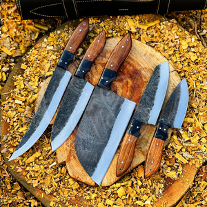 ชุดมีดเชฟสแตนเลสขายดี พร้อมด้ามไม้และอุปกรณ์เสริม มีดทำครัวด้ามจับโค้งมน ชุดมีดครัว - Product Image 4