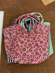 Sac fourre-tout matelassé Jaipuri en coton, grand sac à bandoulière pour voyage et plage - Product Image 3