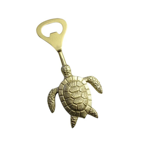 Abridor de botellas vintage de latón macizo con diseño de tortuga, abridor de tapas de cerveza de metal decorativo único con forma de tortuga para el hogar, bar y cocina, en oferta. - Product Image 1