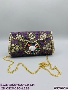 Pochette de soirée artisanale en métal mosaïque perlée demi-lune avec chaîne, sacs de soirée faits à la main - Product Image 2