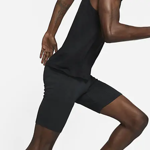 Shorts décontractés pour hommes, noirs unis, taille mi-haute élastique, en tricot polyester/coton, avec cordon de serrage, écologiques, séchage rapide - Product Image 1