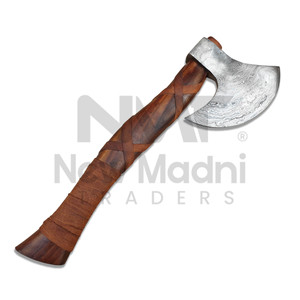 ขวานทำมือ ใบมีดเหล็กตีขึ้นรูป ด้ามไม้หุ้มหนัง ลายดามัสกัส - Product Image 1