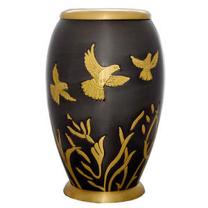 Urnes funéraires métalliques de haute qualité pour adultes, avec motif d'oiseaux, finition or et brun, pour cendres humaines. - Product Image 1
