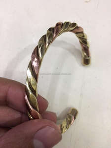 Adjustable <b>Magnetic</b> Copper Fashion <b>Bracelet</b> <b>for</b> Men <b>Women</b> Elegant Stylish Accessory with Pain Relief Size Customizable Bangle - Product Image 3