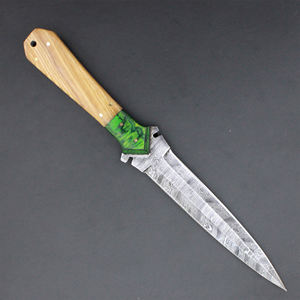 Cuchillos de caza construidos con una superficie texturizada en el mango para un agarre estable en climas fríos, cuchillos de caza para uso en campo. - Product Image 2