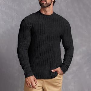 Pull en maille côtelée noir pour homme, col rond, manches longues, coupe ajustée, extensible et doux, idéal pour l'hiver - Product Image 6