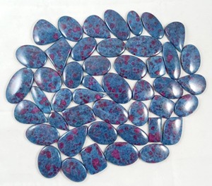 Cabochons en rubis kyanite naturel, enroulés sur fil et pierres pour la fabrication de bijoux, lot en gros de rubis kyanite - Product Image 3