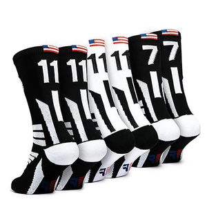 Calcetines Deportivos Personalizados de Alta Calidad para Hombre, de Spandex/Poliéster, de Secado Rápido, Antibacterianos, Transpirables y Absorbentes del Sudor - Product Image 1