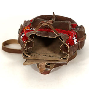 Biyadina Premium Mochila de cuero hecha a mano Estilo vintage Marrón/Rojo Exudando Elegancia atemporal - Product Image 5