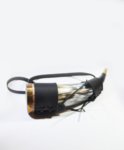Cuerno de búfalo Vikingo, cuerno de búfalo natural con acabado pulido para beber cerveza, hidromiel y vino, con correa de cuero para colgar. - Product Image 3
