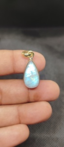 วินเทจเรนโบว์มูนสโตนทองเหลืองชุบทองแกะสลักด้วยมือพร้อมสไตล์เพชรย้อนยุค - Product Image 4