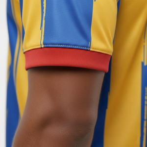 Ensembles d'uniformes de football sur mesure avec impression par sublimation, nom de l'équipe appliqué, 100% polyester, prix de gros, maillot de football - Product Image 4