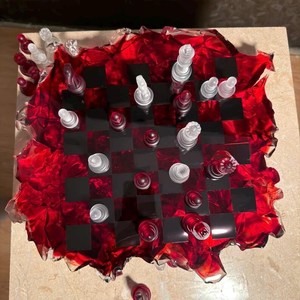 Juego de Ajedrez Artístico de Resina de Alta Calidad, Piezas Rojas y Blancas, Tablero con Diseño Irregular, Artesanía de Fundición, Tablero de Ajedrez Coleccionable Decorativo - Product Image 2