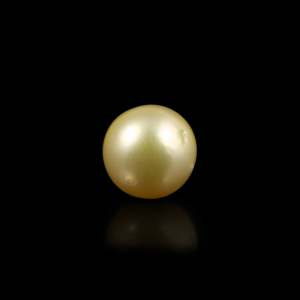 Exquisite Golden Pearl 4.5 Carat Loose Gemstone for Fine Jewelry - Product Image 1