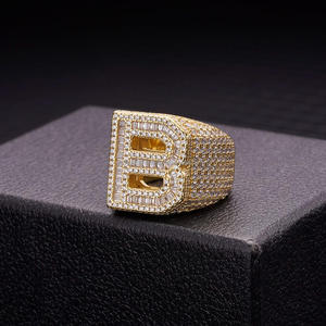 Anillo de Plata 925 de Lujo con Letra B y Diamante Cultivado en Laboratorio, con Detalles de Piedras Brillantes, para Compradores Mayoristas - Product Image 1