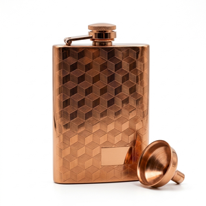 Petaca de Metal con Acabado de Cobre y Patrón de Cubos Geométricos, con Tapa de Rosca y Kit de Embudo, Diseño Texturizado para Hombres, Utensilios de Bar para Viaje, Exportación - Product Image 1
