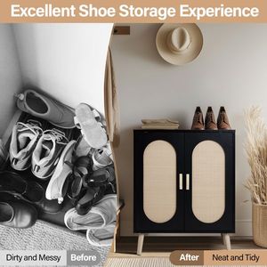 Meuble à chaussures vertical moderne à 2 portes en panneaux de particules et rotin plastique, cadre noir, surface en rotin bois naturel, pieds hauts dorés - Product Image 3