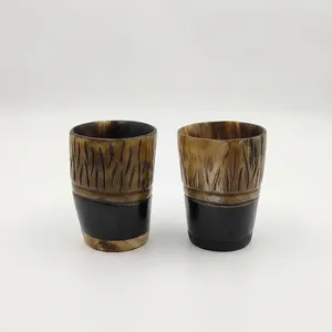 Verre artisanal sculpté en corne de bœuf pour boire, tasse de luxe polie naturelle authentique, logo personnalisé gravé à des prix compétitifs - Product Image 6