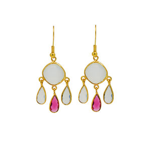 ต่างหูห้อยประดับดอกไม้โบฮีเมียนประดับพลอยโอปอลสีชมพูบานเย็น |   เครื่องประดับทองเหลืองชุบทอง 18K ประดับเพชรแบบแฮนด์เมด - Product Image 1