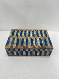 Boîte en résine élégante faite à la main de haute qualité avec intérieur en MDF, design personnalisable, couleur et forme sur mesure pour la décoration de la maison, cadeau de mariage - Product Image 6