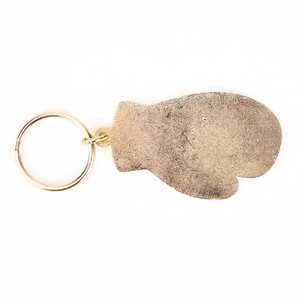 Wholesale <b>Hot</b> Selling Brass Keychain <b>Red</b> Boxing Design Metal Keyrings Decorative Fashion Accessories for Gift - Product Image 6