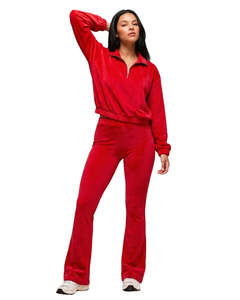 Survêtement en velours rouge grande taille pour femme avec logo personnalisé, haut zippé et pantalon évasé, style baskets, fabricant en gros - Product Image 5