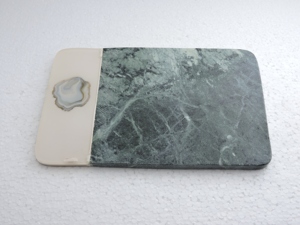 Planche à découper artisanale en marbre et bois, design unique, au meilleur prix - Product Image 5