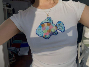 เสื้อกล้ามผู้หญิงลายปลาประดับลูกปัดขายส่ง เสื้อกล้ามแฟชั่น unisex ของขวัญ เสื้อยืดเด็กประดับลูกปัด ปักลายวินเทจ - Product Image 2